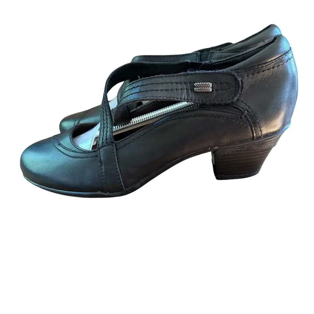 Earth shoe owned